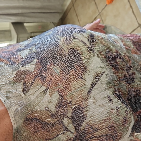 Coldwater Creek - Picture 2 of 7